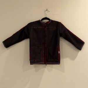 NWOT Kids Black Jean and Red Fur Jacket Size 10 pockets, Zipper by designer